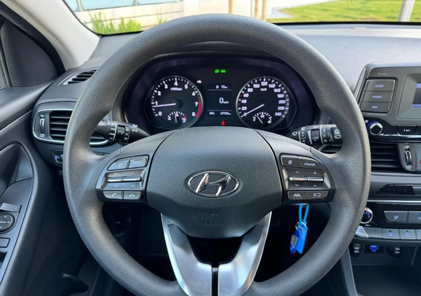 Hyundai I30 cena 54900 przebieg: 67000, rok produkcji 2020 z Gniezno małe 232